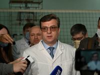 2021-05-09T162726Z_518913466_RC2GCN98O6E3_RTRMADP_3_RUSSIA-POLITICS-NAVALNY-DOCTOR_fqdl1h