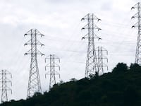 220125-power-grid-hero_jkrlml