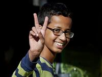 articles/2015/09/21/nerds-rage-over-ahmed-s-clock/150920-briquelet-ahmed-theories-tease_elaaap