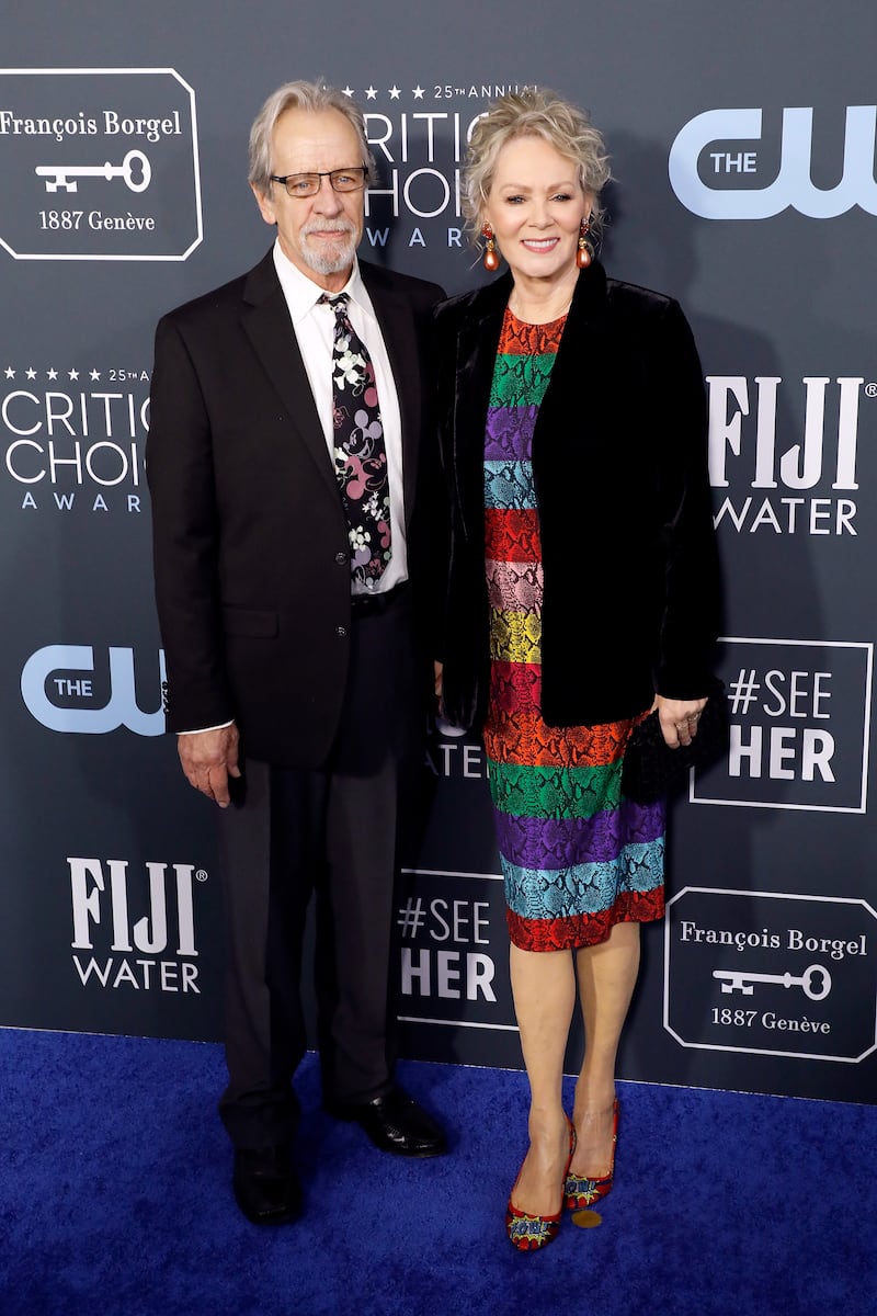 Richard Gilliland and Jean Smart