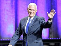 cheats/2016/07/29/pence-working-to-undo-trump-s-media-bans/160729-mike-pence-cheat_wo94ki