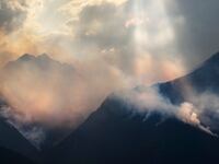 2009-08-06T120000Z_1561422841_GM1E5860Q1H01_RTRMADP_3_CANADA_ijz19z