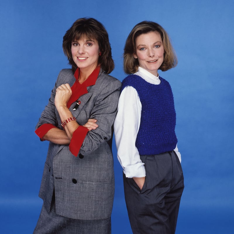 Susan Saint James, left, and Jane Curtin starred in the sitcom Kate & Allie.