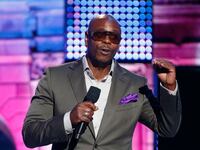 cheats/2016/11/05/dave-chappelle-hillary-is-not-right/161105-dave-chappelle-clinton-cheat_rzc1c3