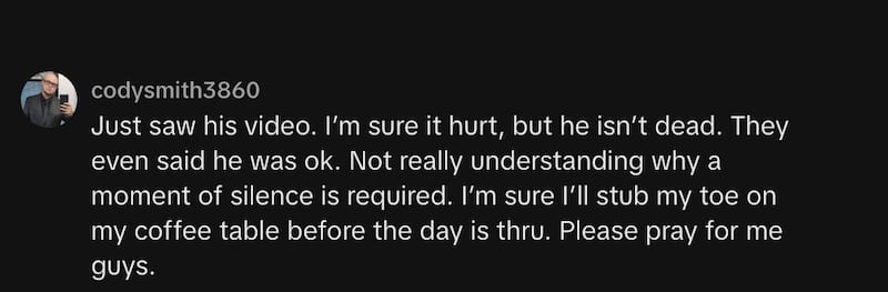 Commenters are unimpressed by Kane Brown’s absence from Tight End University due to his ear injury.