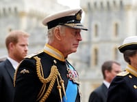 2022-09-19T182553Z_1136721601_RC2FKW9XXVVR_RTRMADP_3_BRITAIN-ROYALS-QUEEN_iuglcr