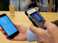 cheats/2017/04/05/australian-regulator-sues-apple/170406-australian-regulator-sues-apple-cheat_ehrifo