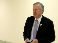 2017-05-02T000000Z_305154_RC177C8B1B20_RTRMADP_3_USA-HEALTHCARE_jw0i0r