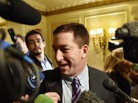 articles/2014/11/14/journalists-ebay-billionaire-chaos-the-troubles-at-pierre-omidyar-s-first-look-media/141114-grove-glen-greenwald-tease_hivrtn