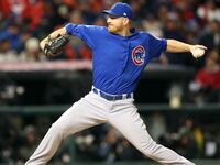 articles/2016/10/28/game-3-2016-world-series-chicago-cubs-vs-cleveland-indians-live-stream-and-full-schedule/161027-warshaw-seo-game3-worldseries-tease_xzplrj