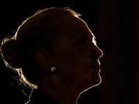 articles/2014/06/17/everyone-sees-the-hillary-they-want-to-see/140616-clift-hillary-tease_bxm4q8