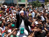 articles/2013/07/29/al-qaeda-s-play-for-lebanon/130725-lebanon-sunnis-dettmer-tease_ok2int