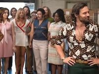 105_-_Ophelia_Lovibond_Lennon_Parham_Jessica_Lowe_Oscar_Montoya_Idara_Victor_Jake_Johnson_lvonzb