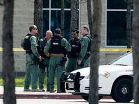 articles/2013/04/09/another-campus-attack-this-time-with-a-knife/130409-lone-star-stabbing-pelisek-tease_xmyhfu