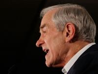 articles/2012/01/10/ron-paul-is-still-a-bunco-artist/Ron-Paul_yuwlaj