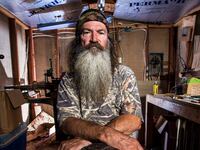articles/2013/12/19/duck-dynasty-congressman-backs-robertson/131218-duck-dynasty-cheat_lv0cpl