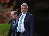 181123-bill-shine-fox-pay-cheat_j1n5ex