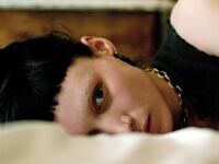 articles/2014/10/09/david-fincher-s-backseat-feminism/141008-fincher-feminism-tease_qno7ja