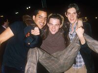 articles/2016/03/02/inside-leonardo-dicaprio-s-wolf-pack-the-pussy-posse-is-back-and-bolder-than-ever/160302-zimmerman--dicaprio-tease_qwiptd