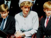 170604-teeman-harry-william-diana-hero_x5g2yy