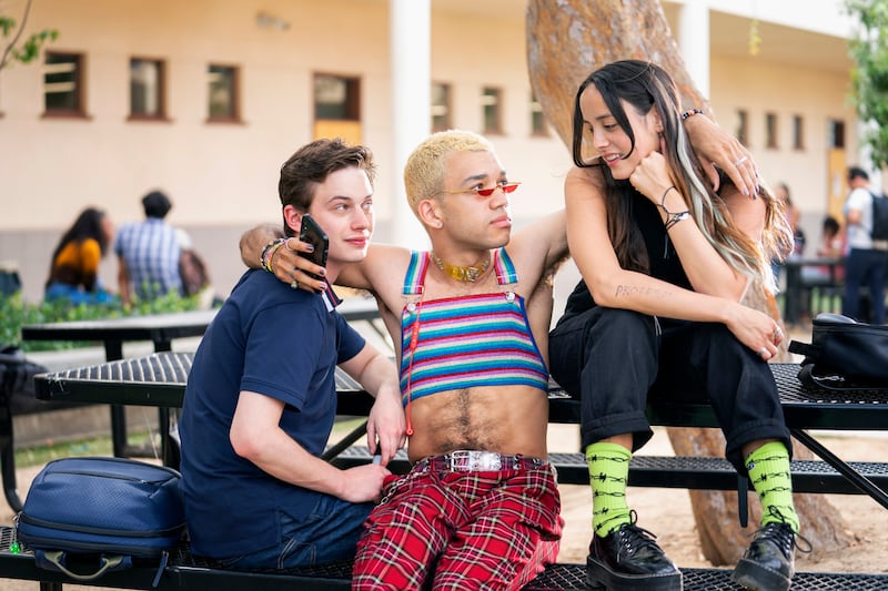 chase-sui-wonders-justice-smith-and-uly-schlesinger_rn8wbt