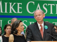 articles/2010/09/16/moderate-republicans-battered-by-tea-party-but-not-out-yet/jacomoderate-republicans_127262_isq5pk