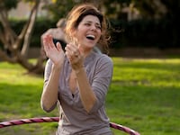 articles/2014/04/23/my-lunch-with-marisa-tomei-the-actress-on-the-realistic-joneses-girls-and-de-blasio-s-nyc/140422-stern-tomei-tease_sljzrh