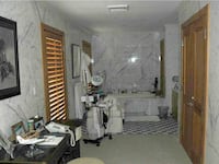ghislaine-exhibits-46_mygroh