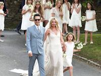 articles/2011/07/01/kate-moss-wedding-gown-designed-by-john-galliano/kate-moss-wedding-dress-givhan_wfhvfk