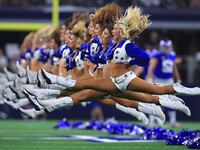 190731-dallas-cheerleaders-tease_tf7r9r