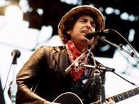 articles/2016/10/13/how-bob-dylan-rewrote-america-s-songbook/161014-Jones-Bob-Dylan-Songbook-tease_mknhg4