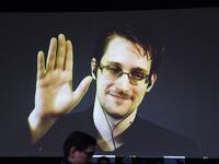 cheats/2015/06/13/russia-china-got-snowden-files/150613-snowden-cheat_n6pueu