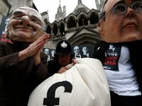 videos/2012/04/24/fireworks-for-murdoch-at-the-leveson-inquiry/AP12042406632_tsnasg