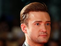 cheats/2016/10/25/justin-timberlake-s-illegal-voting-selfie-under-review/161025-timberlake-voting-selfie-cheat_eiauqx