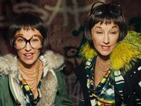 articles/2009/10/01/the-year-of-fashion-photography/gefter-icp_53387_impbbg