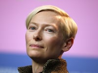 articles/2014/03/11/tilda-swinton-blasts-putin-at-sxsw-discusses-only-lovers-left-alive-and-my-cousin-david-bowie/140310-stern-swinton-tease_tfcax5
