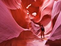 200207-Golokhov-Antelope_Canyon-tease_e4havu