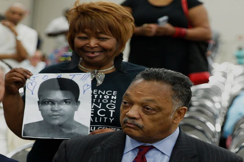 galleries/2016/06/09/remembering-muhammad-ali-photos/160609-muhammad-ali-funeral-08_hyg4ck