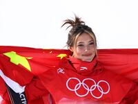 2022-02-15T033809Z_16770474_SP1EI2F0A3GBZ_RTRMADP_3_OLYMPICS-2022-FREESTYLE_xhbkvf