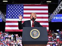 200526-lewis-trump-convention-tease_j4cmce
