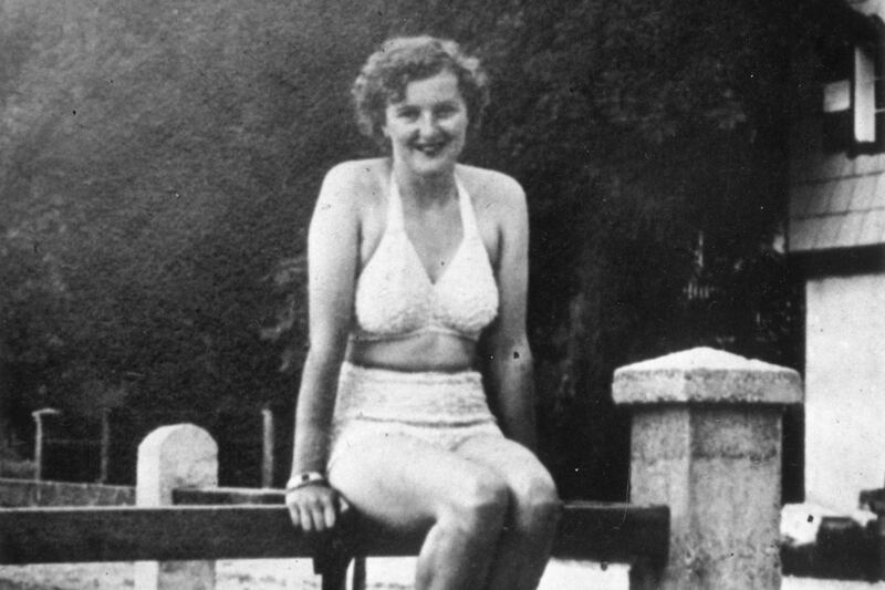 articles/2015/05/30/how-did-eva-braun-s-underwear-end-up-in-an-ohio-thrift-store/150528-strochlic-braun-tease_tsjmal
