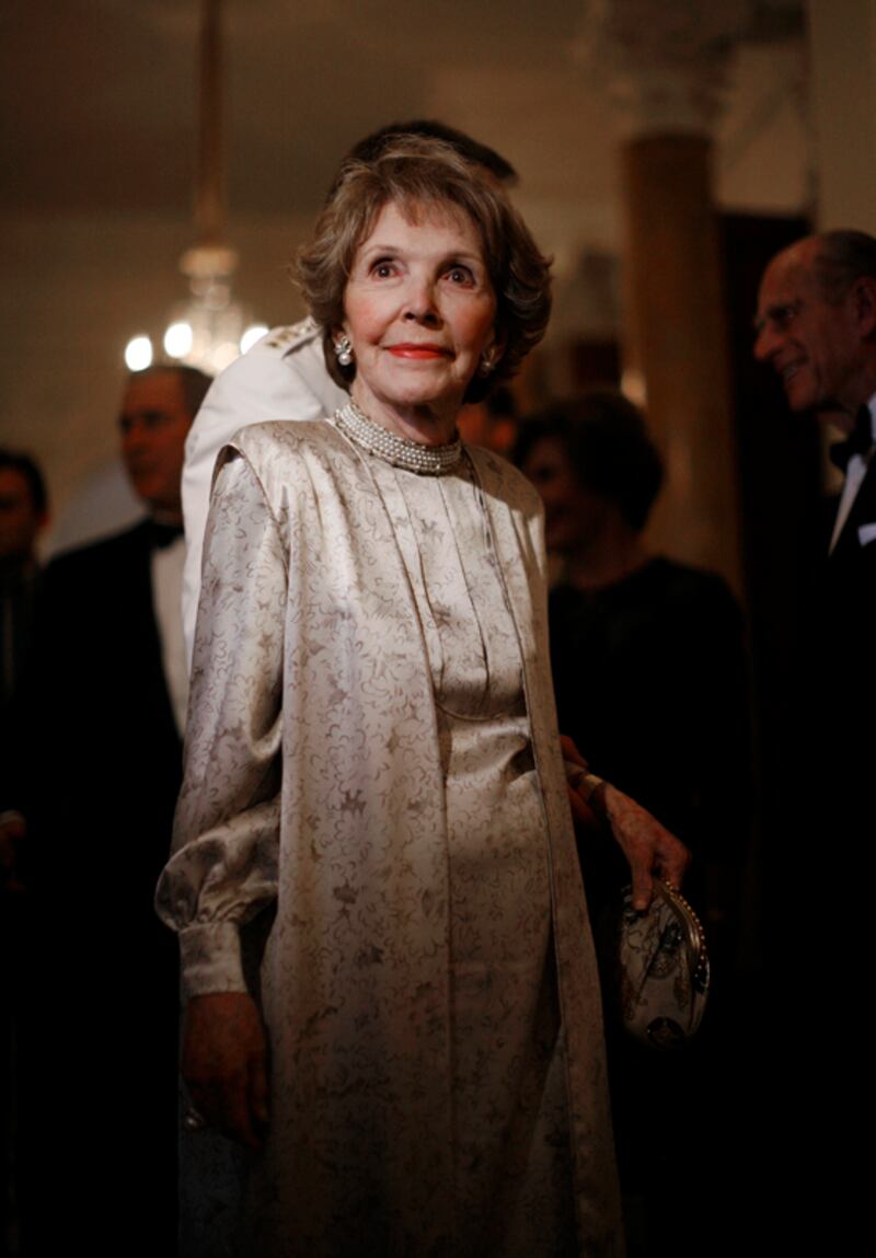 galleries/2011/07/05/nancy-reagan-turns-90-see-her-most-fashionable-looks/nancy-reagan-fashion-20_ewqkco