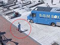 230502-rohrlich-harvard-bomb-embed_ruiwvk