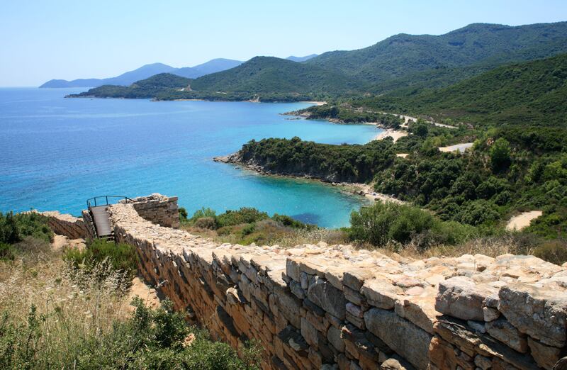 articles/2016/05/28/aristotle-s-tomb-or-just-a-tourist-site/160528-romm-aristotle-embed-1_yb4h2l