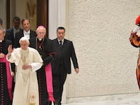 articles/2013/02/15/conspiracy-theories-why-did-the-pope-really-quit/130214-pope-conspiracy-nadeau-tease_w0sp7i