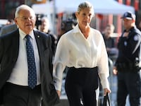 Sen. Bob Menendez (D-NJ) and his wife Nadine arrive for a court appearance.