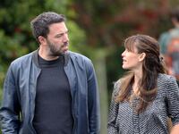 articles/2015/06/30/goodbye-bennifer-ben-affleck-and-jennifer-garner-announce-divorce-a-day-after-10th-anniversary/150630-fallon-affleck-gardner1a-tease_rqx27k
