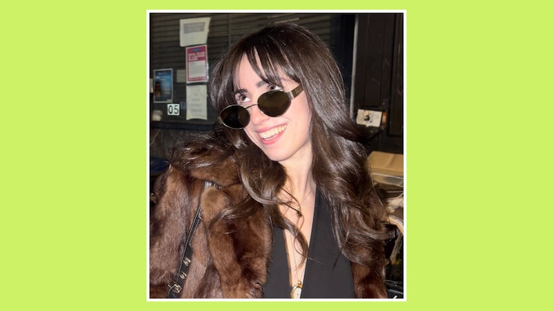 Looker story from Georgina DiNardo on "I Got Breakup Bangs and the Results Are Actually Great"