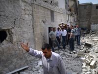 articles/2013/04/27/leslie-h-gelb-obama-is-right-on-chemical-warfare-in-syria/130427-gelb-syria-chemical-tease-embed_vqfzh6