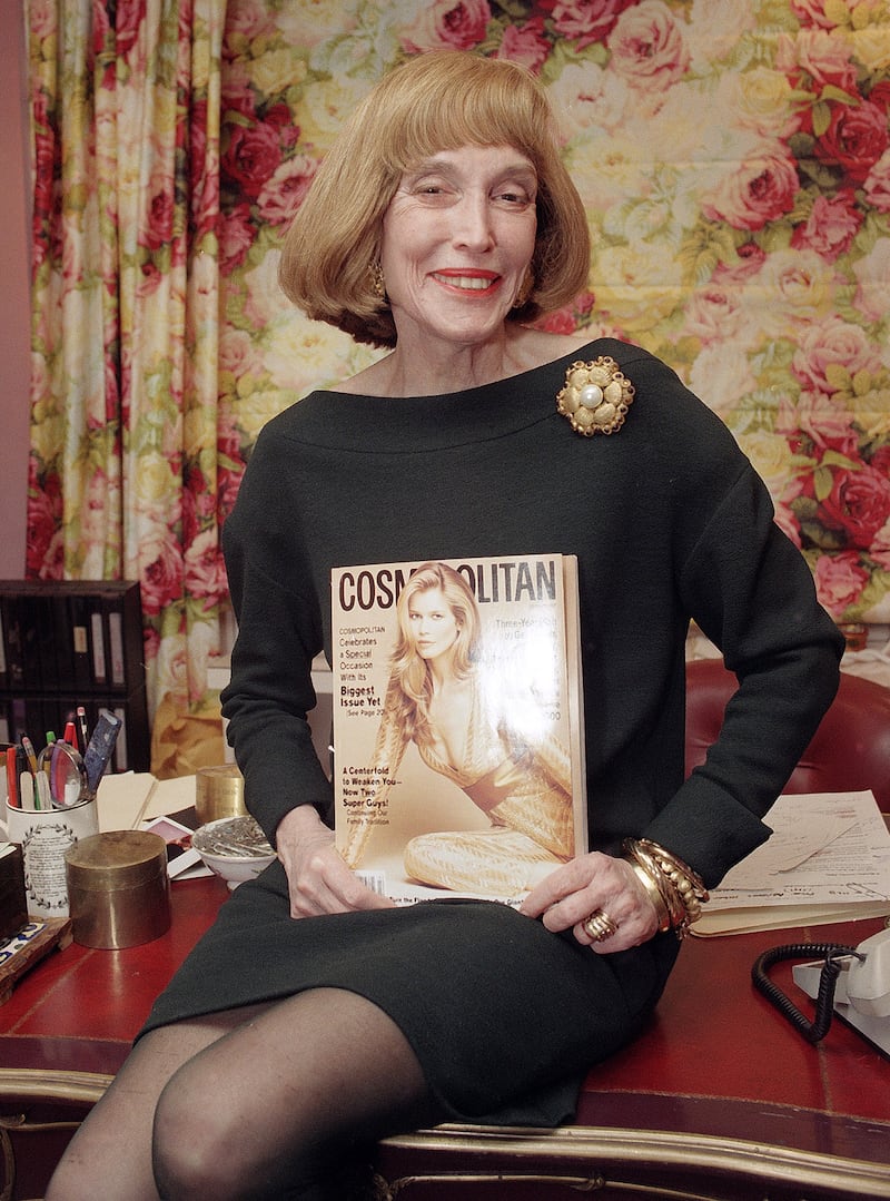 galleries/2012/12/28/whitney-houston-tony-scott-more-celebrities-who-died-in-2012-photos/celebrity-deaths-2012-helen-gurley-brown_zfxbe5